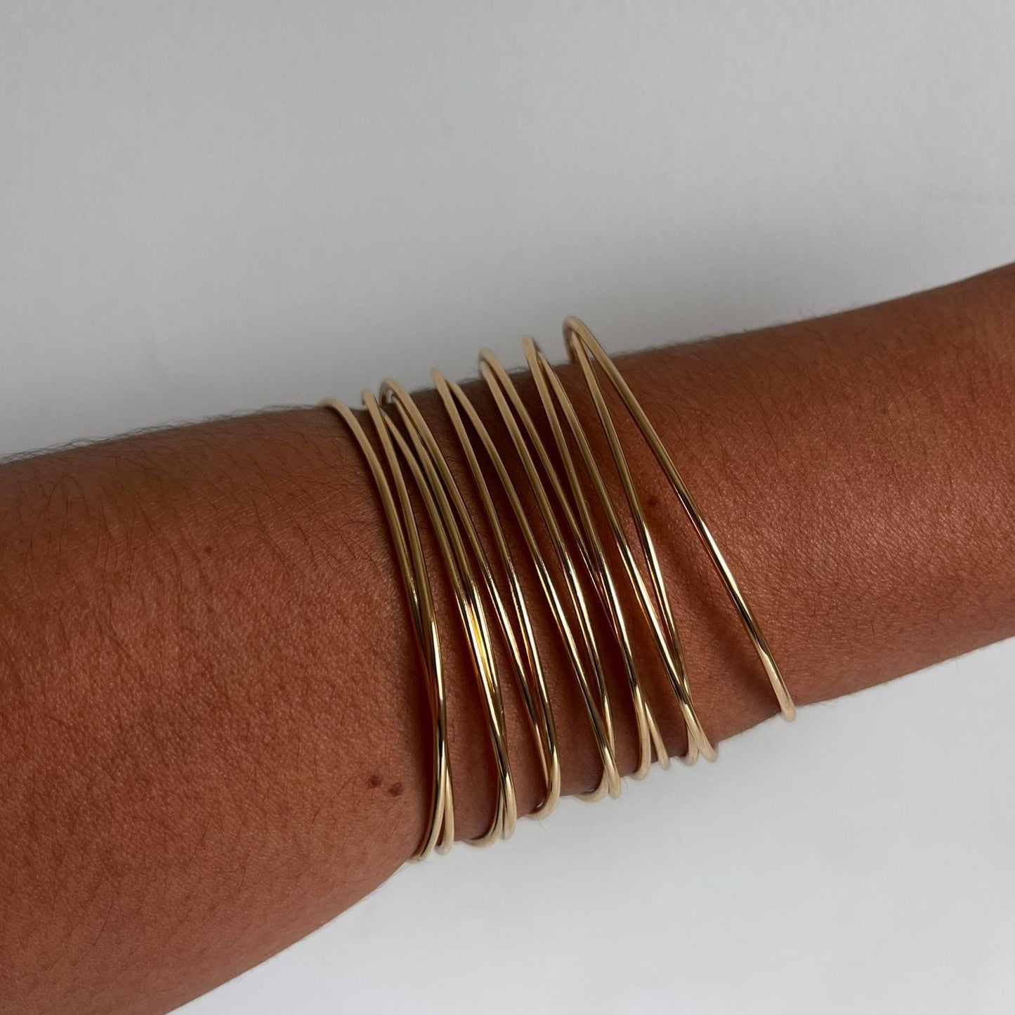 Brazalete Multilínea dorado