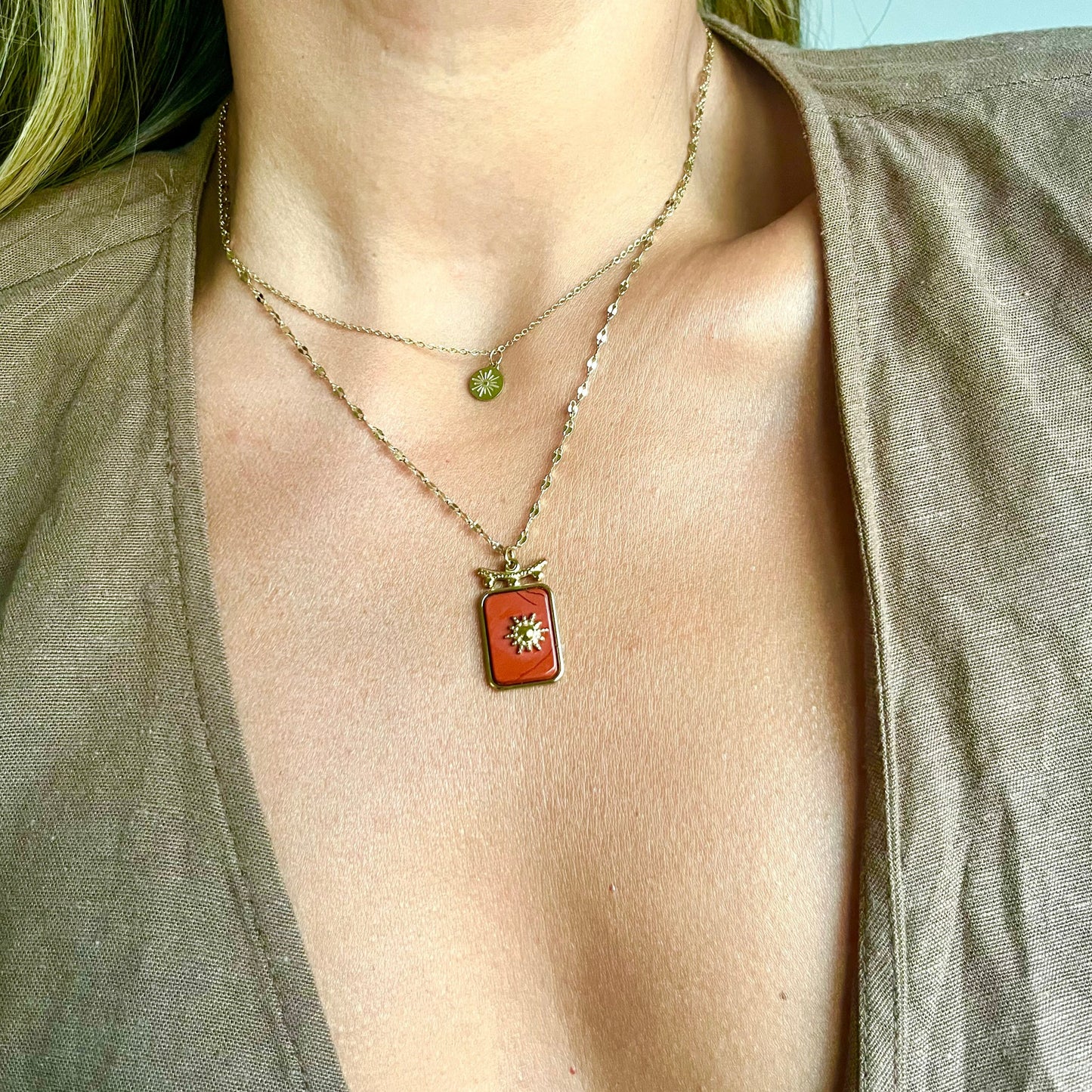 Collar libro