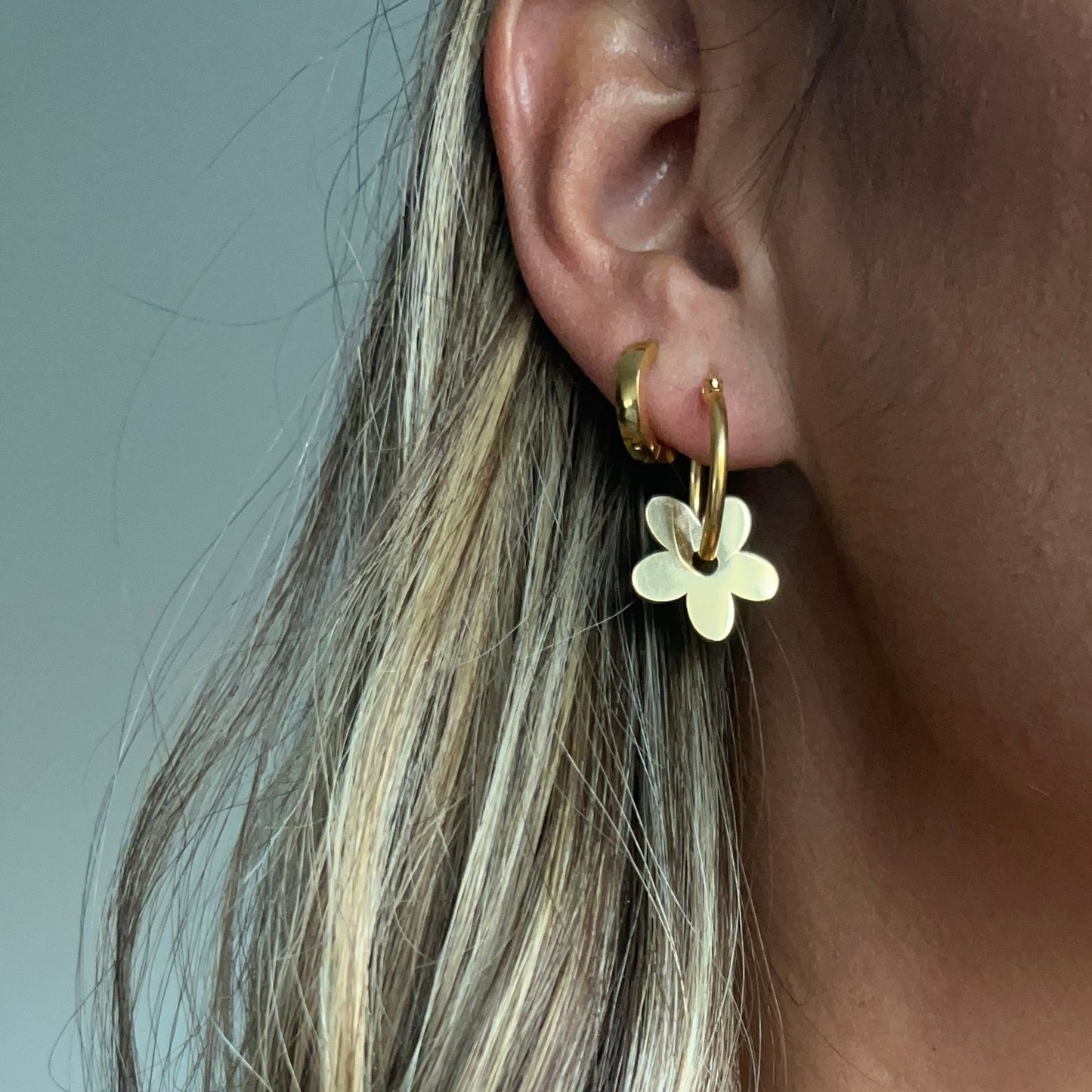 pendientes aro flor