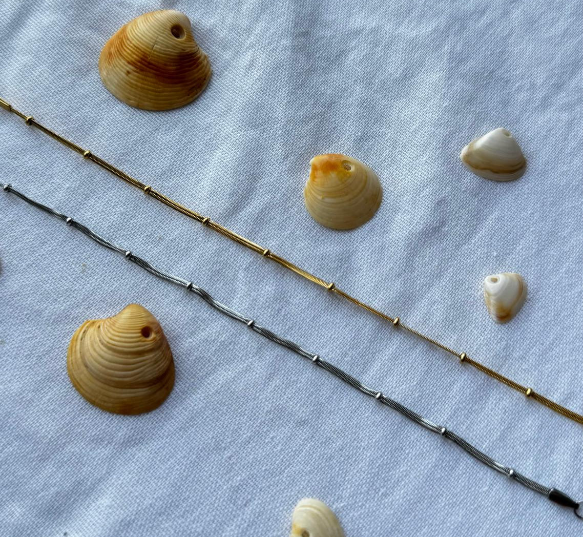 Tobillera bolitas