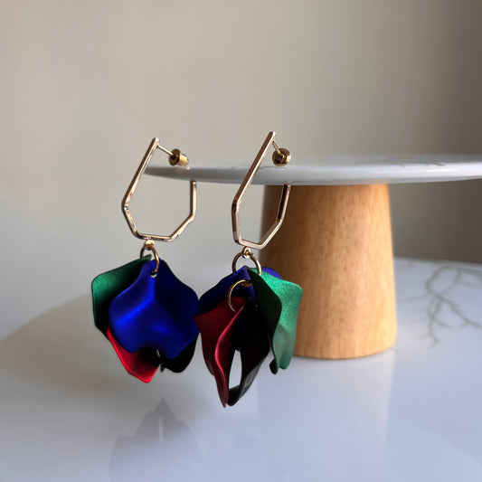 Pendientes hexágono pétalos multicolor